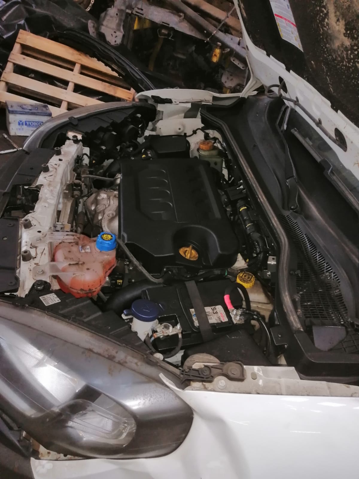 MUñON Dodge RAM 2022  USADO  EN DESARME